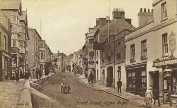 Lyme regis town history walk