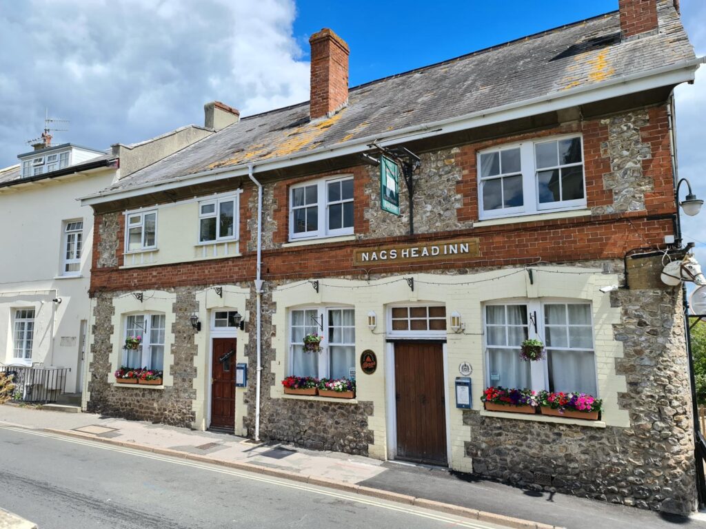 the nags head pub in lyme regis